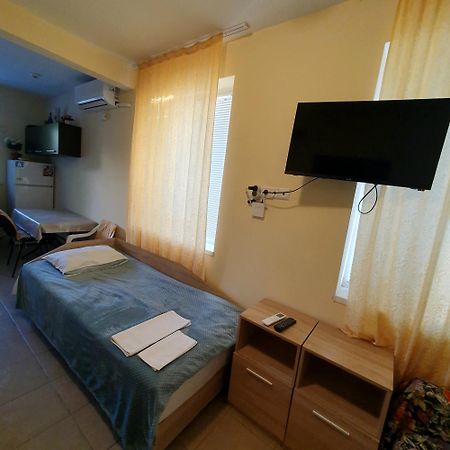 Viriks Hotel Burgasz Kültér fotó