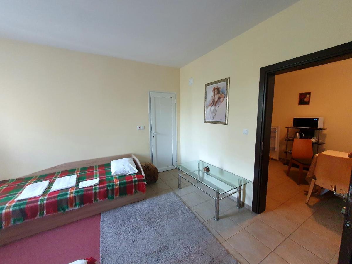 Viriks Hotel Burgasz Kültér fotó