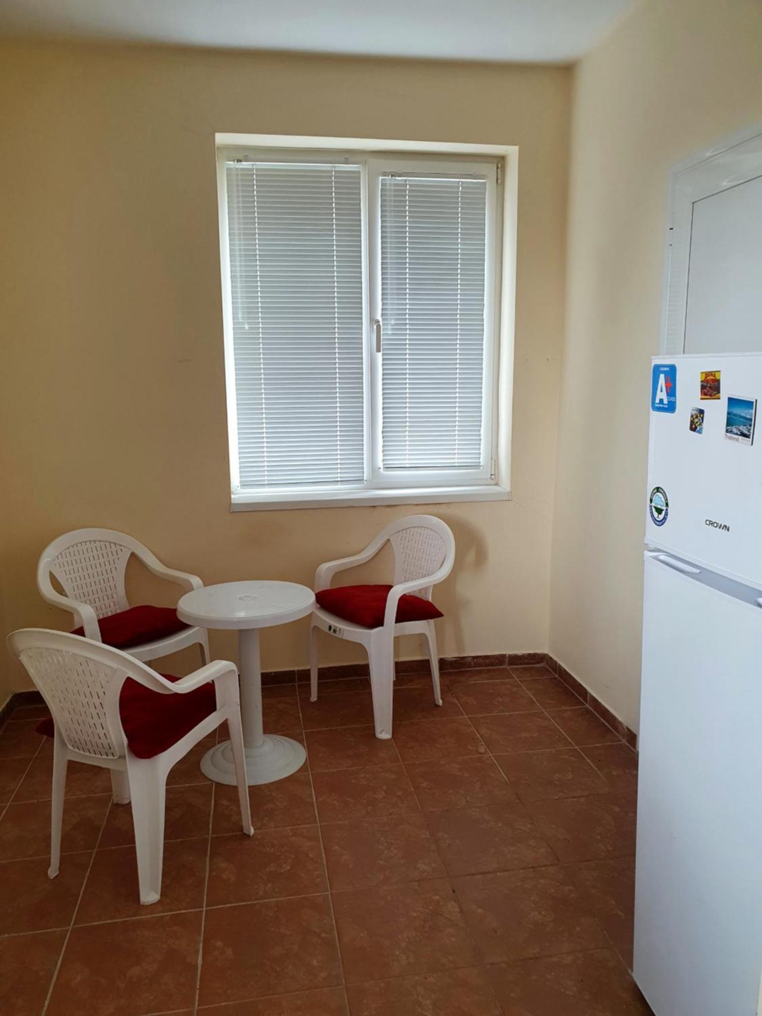 Viriks Hotel Burgasz Kültér fotó
