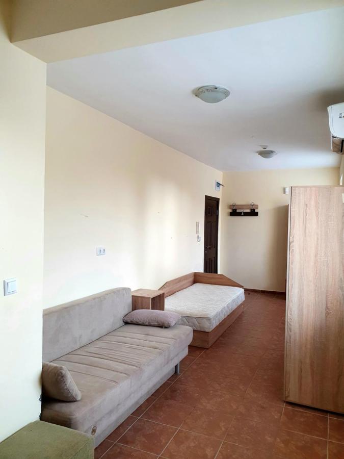 Viriks Hotel Burgasz Kültér fotó