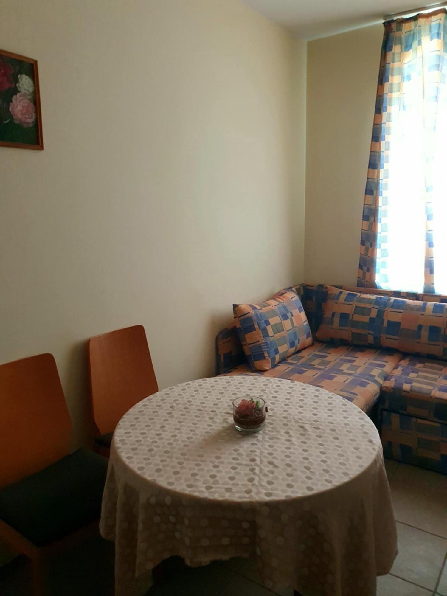 Viriks Hotel Burgasz Kültér fotó