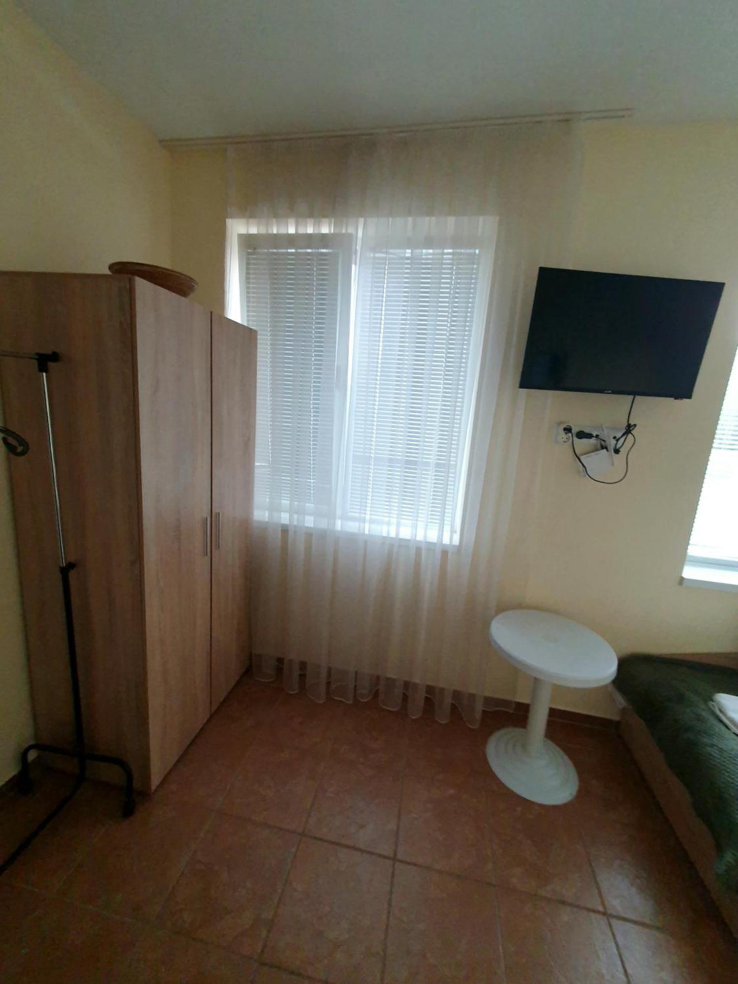 Viriks Hotel Burgasz Kültér fotó