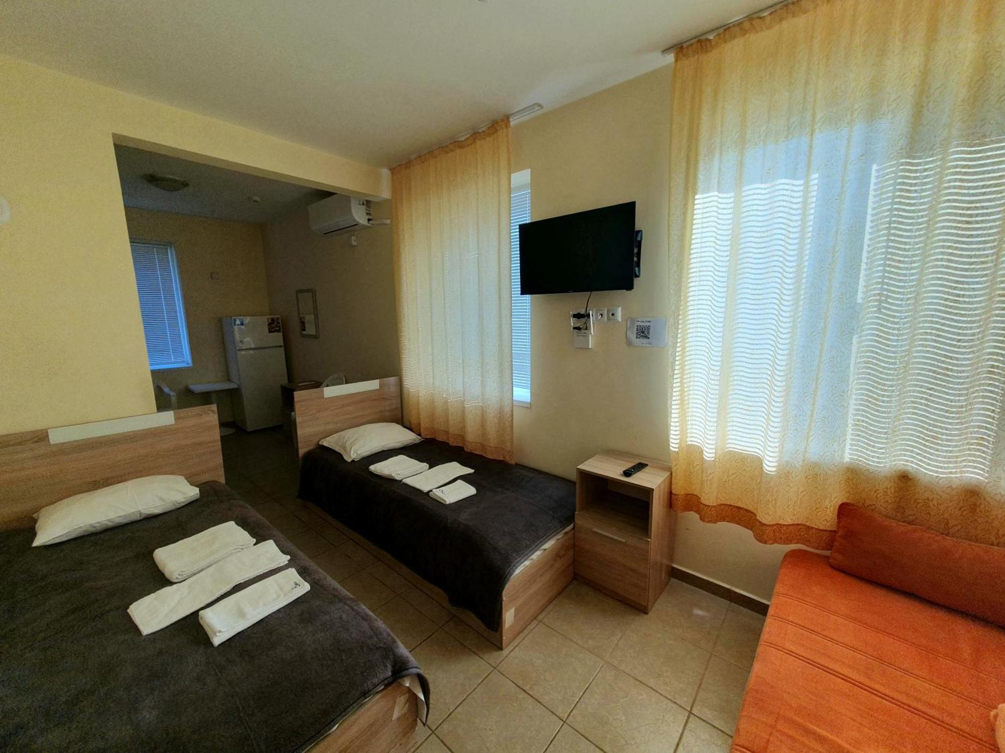 Viriks Hotel Burgasz Kültér fotó